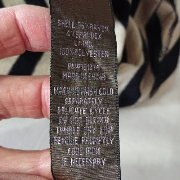 Trull soft stretch fabric maxi dress - Picture 7 of 7